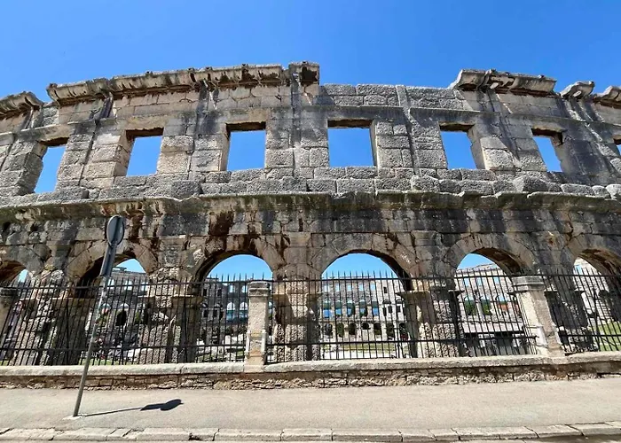 150m From Arena Colosseum Lägenhet *