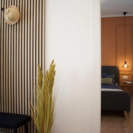 Apartment 150m From Arena Colosseum